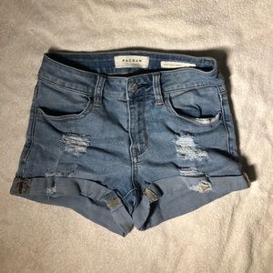 high waisted light washed jean shorts